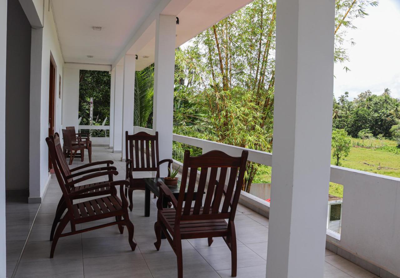 Villa Red Pool Hikkaduwa Exterior foto