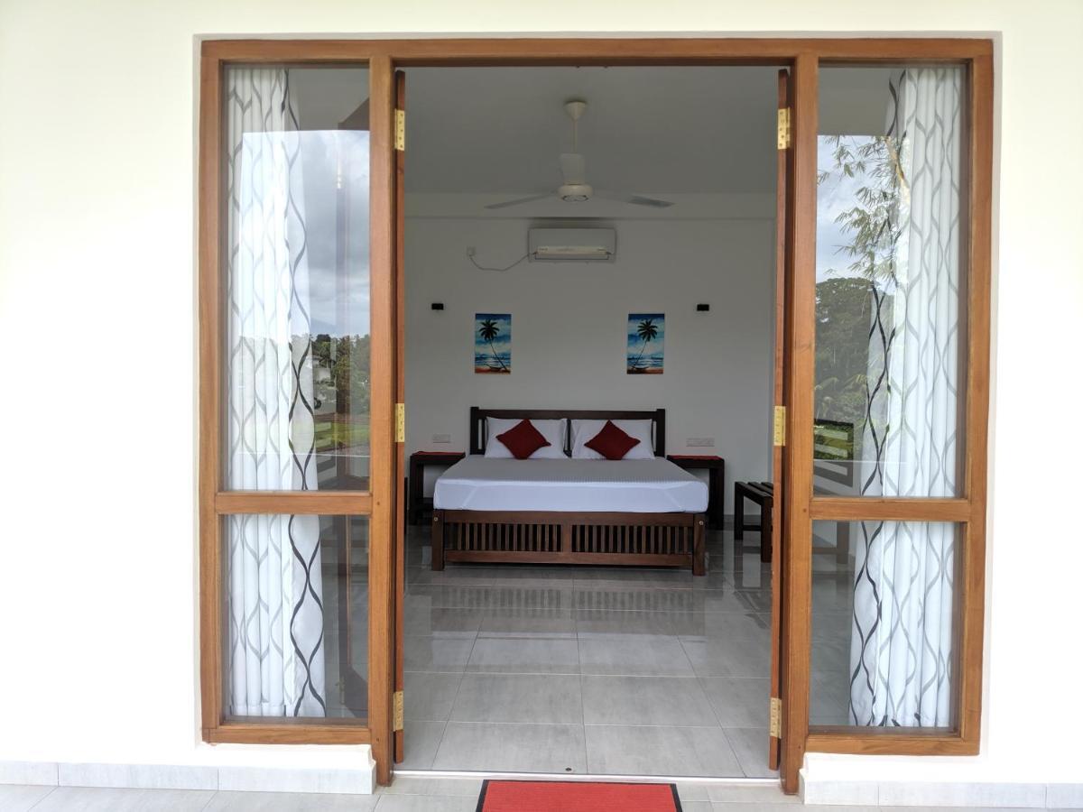 Villa Red Pool Hikkaduwa Exterior foto